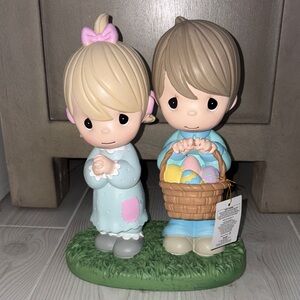 Precious Moments Easter Kids Statue